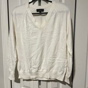 Banana Republic Cream V-Neck Sweater